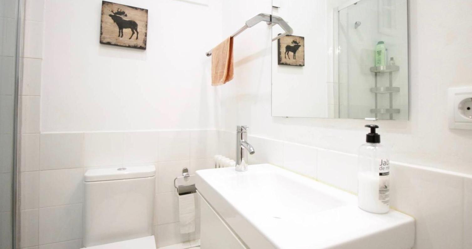 Eixample Modernista Apartment Barcelona Luaran gambar
